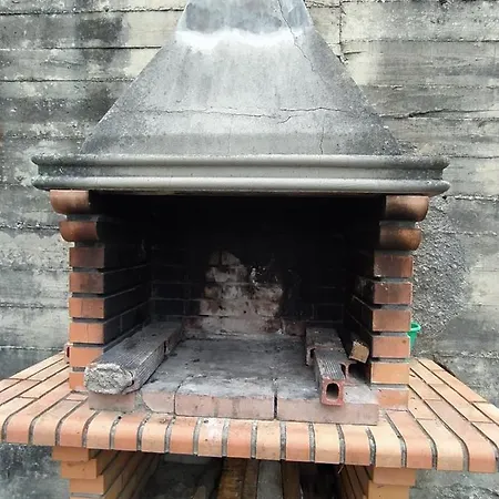 Bajo Casa En 別荘 *