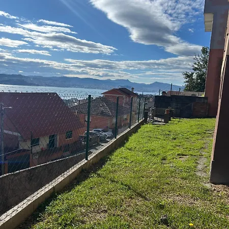 Nyaraló Bajo Casa En Moaña